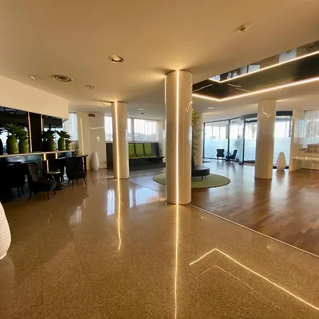 Barion & Congressi Отель Бари