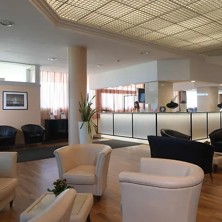 Barion & Congressi 4*