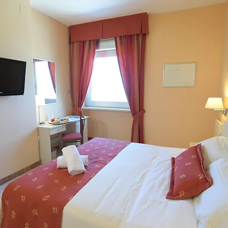 Barion & Congressi 4*