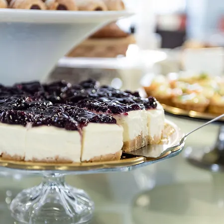 Barion & Congressi Hotel 4*