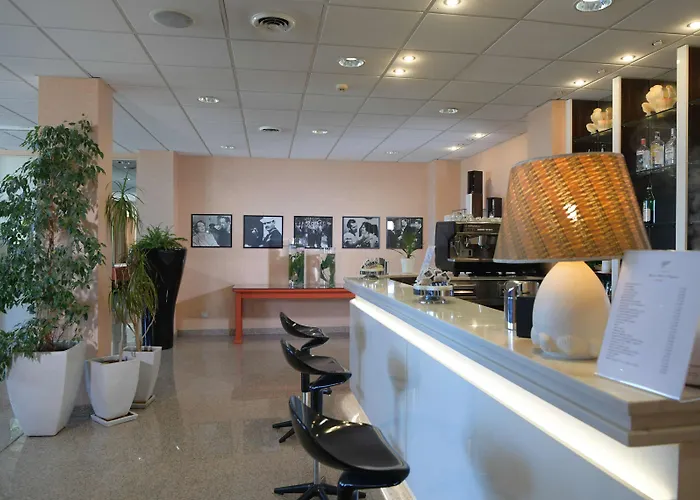 Готель Barion & Congressi